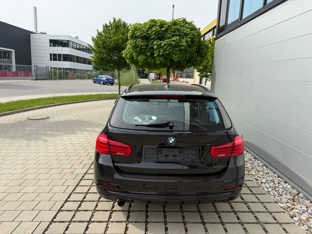 BMW 318 2018
