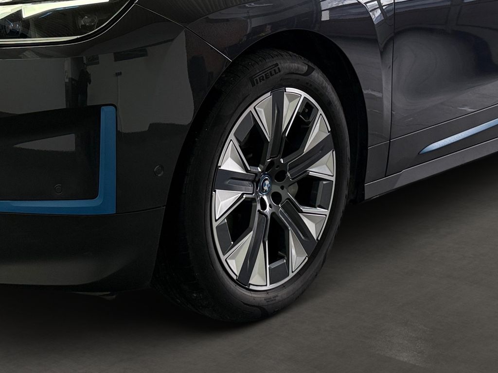 BMW iX 2022