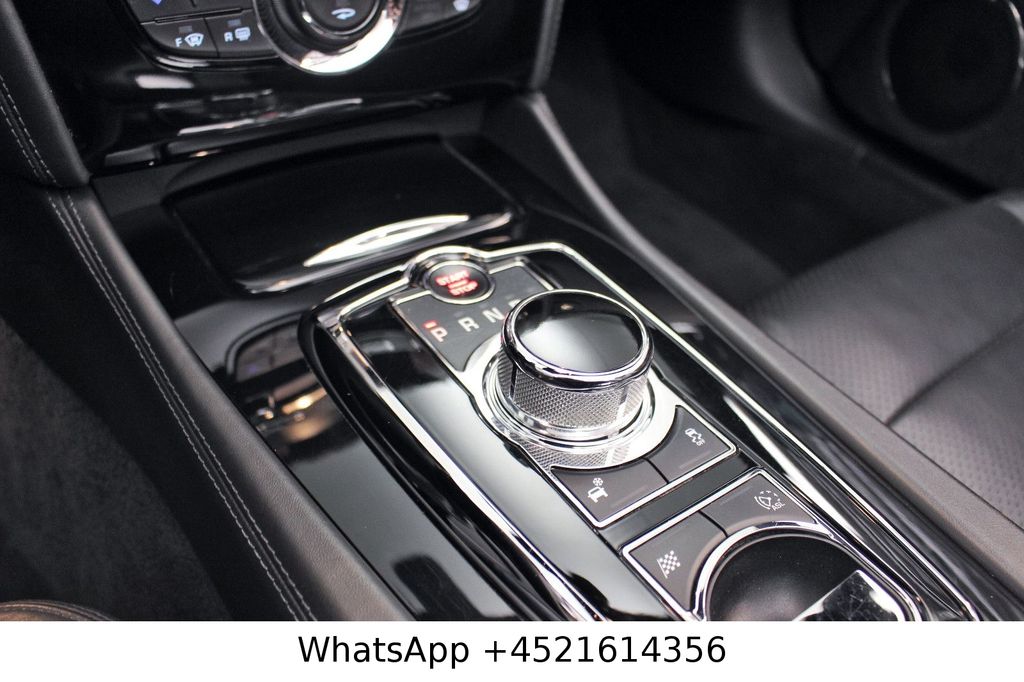 Jaguar XKR 2014