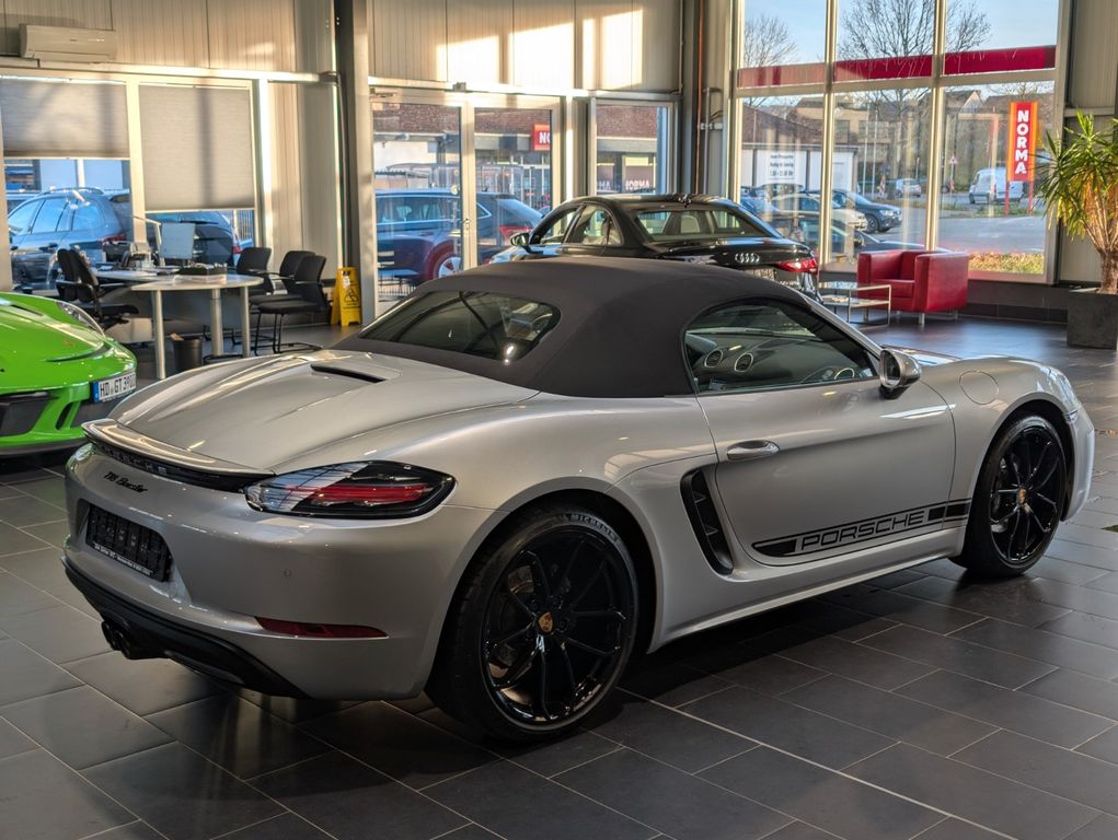 Porsche Boxster 2023
