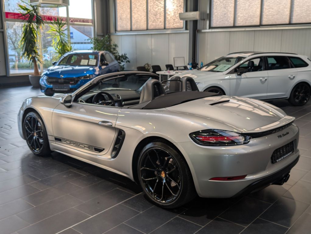 Porsche Boxster 2023
