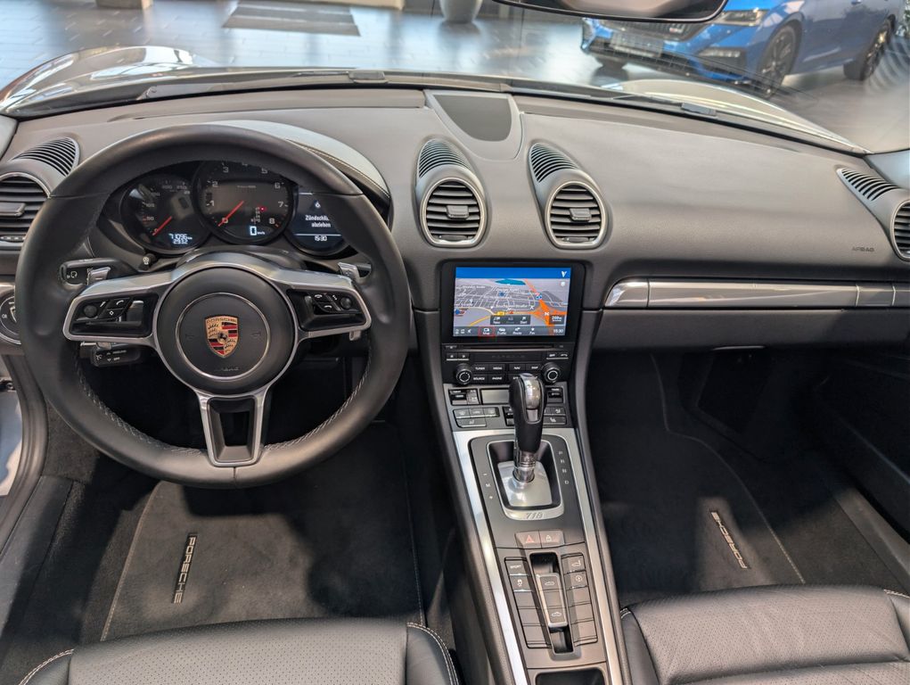 Porsche Boxster 2023