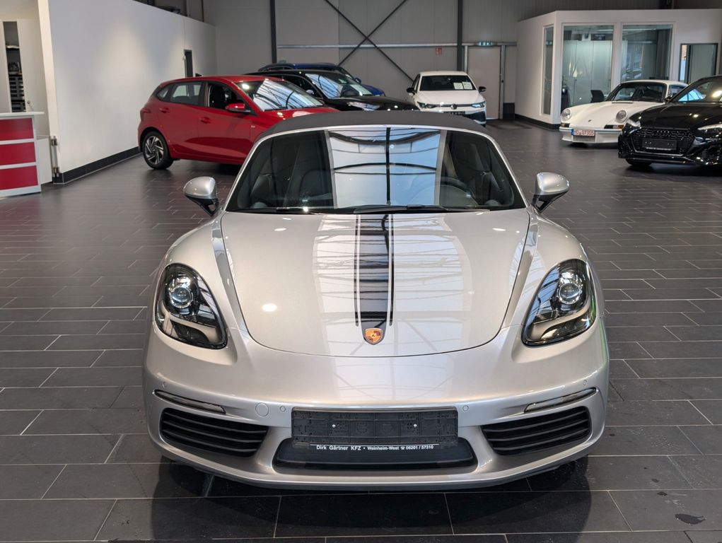 Porsche Boxster 2023