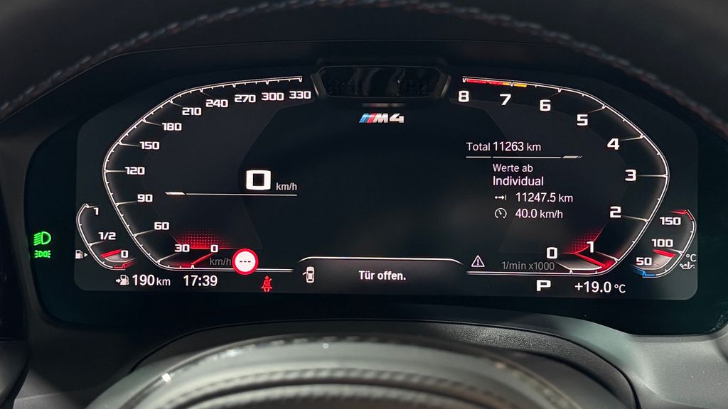 BMW M4 2023