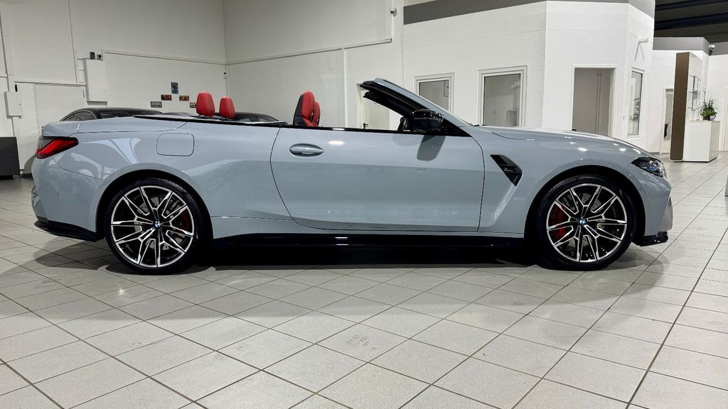 BMW M4 2023