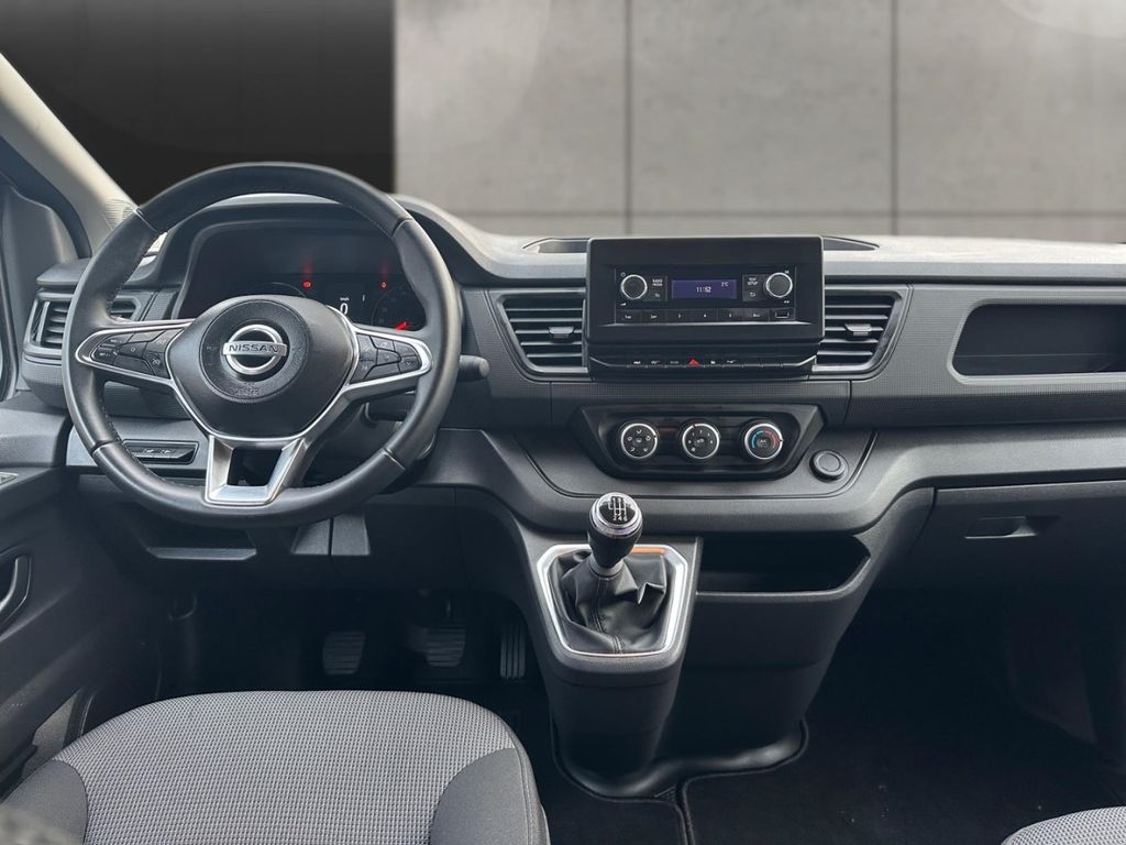 Nissan 2023