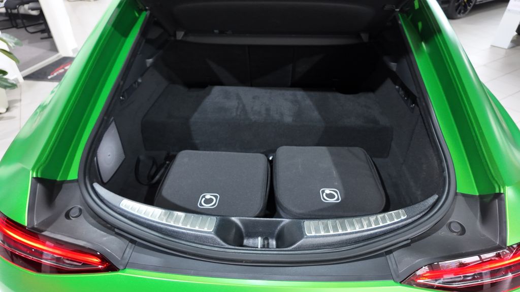 Mercedes-Benz AMG GT S 2025