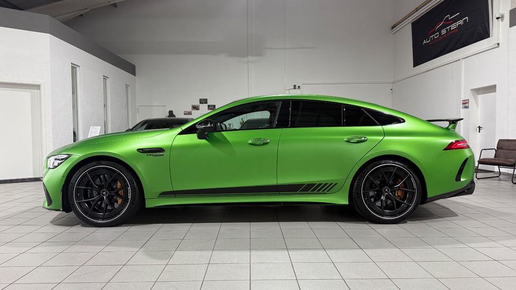 Mercedes-Benz AMG GT S 2025