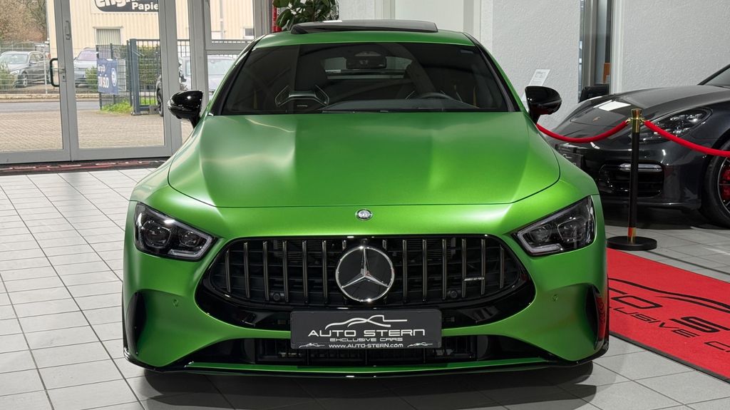 Mercedes-Benz AMG GT S 2025