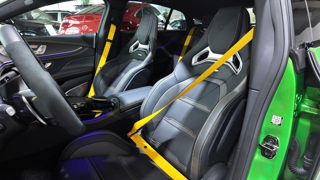 Mercedes-Benz AMG GT S 2025