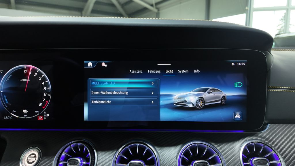 Mercedes-Benz AMG GT S 2025