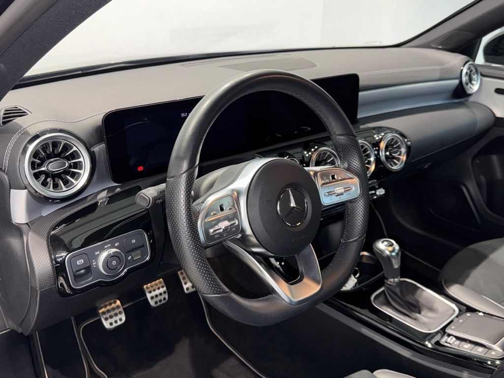 Mercedes-Benz A 200 2022