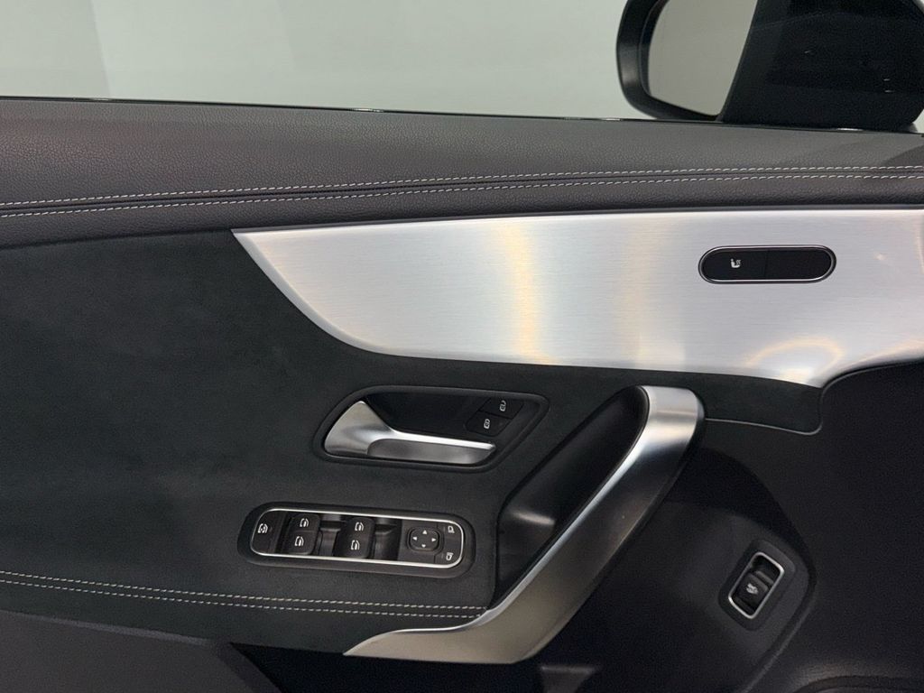 Mercedes-Benz A 200 2022