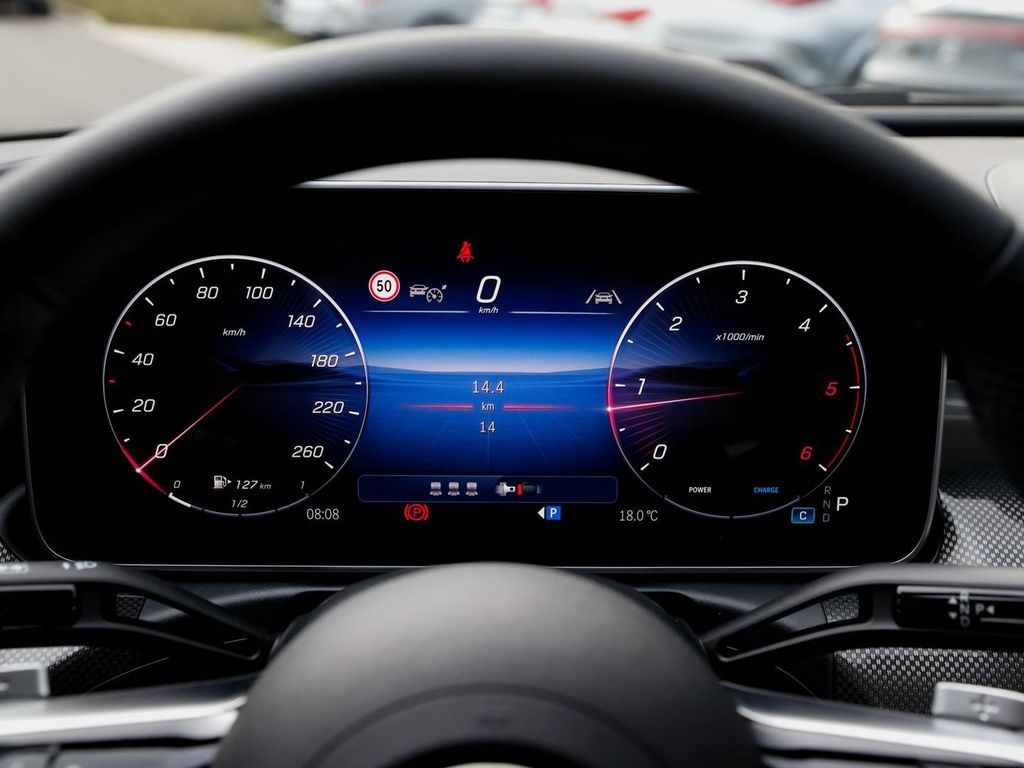 Mercedes-Benz C 220 2025