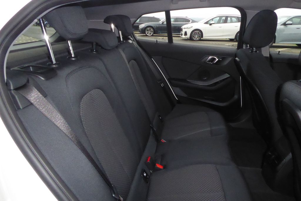 BMW 116 2022