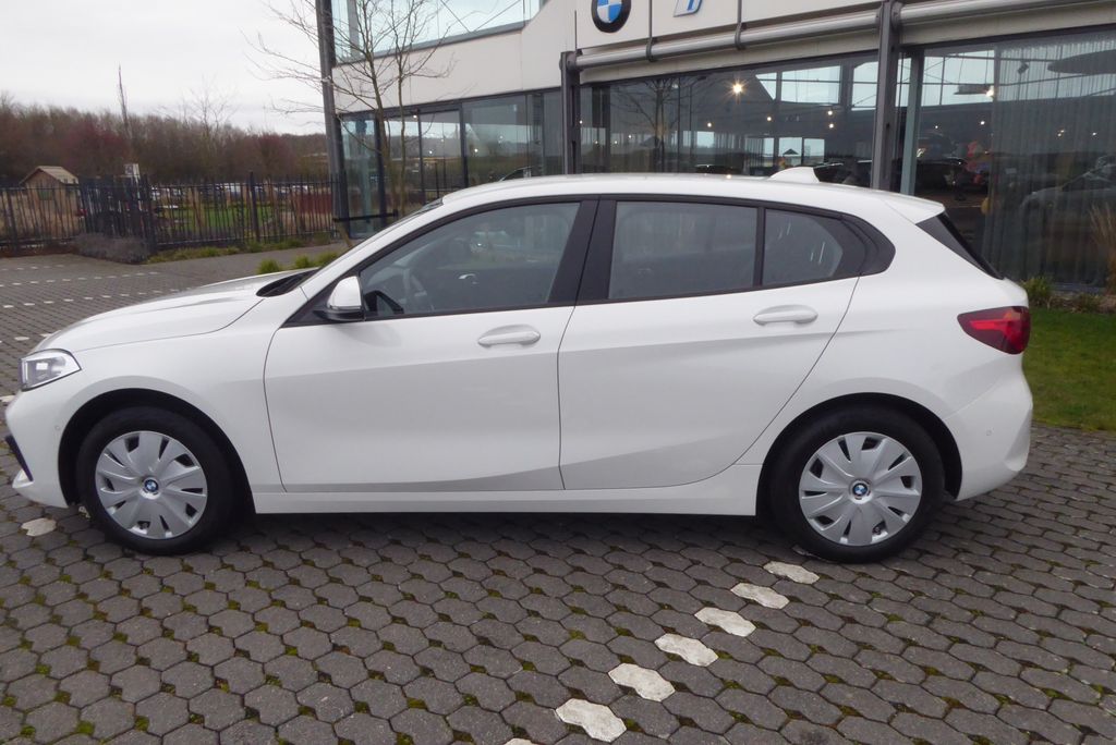 BMW 116 2022