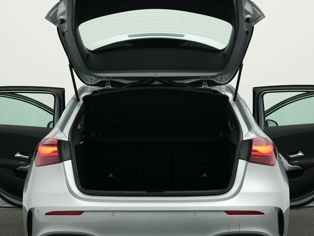 Mercedes-Benz A 200 2024