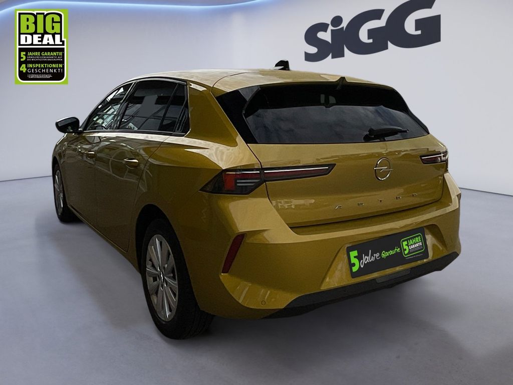Opel Astra 2022