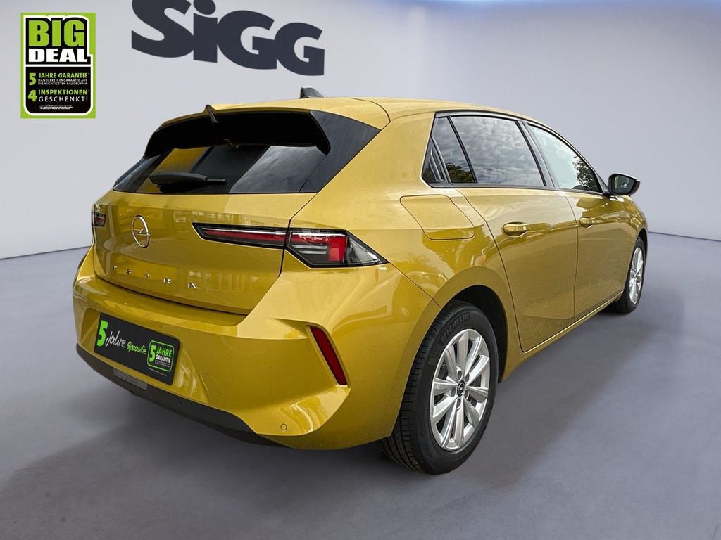 Opel Astra 2022