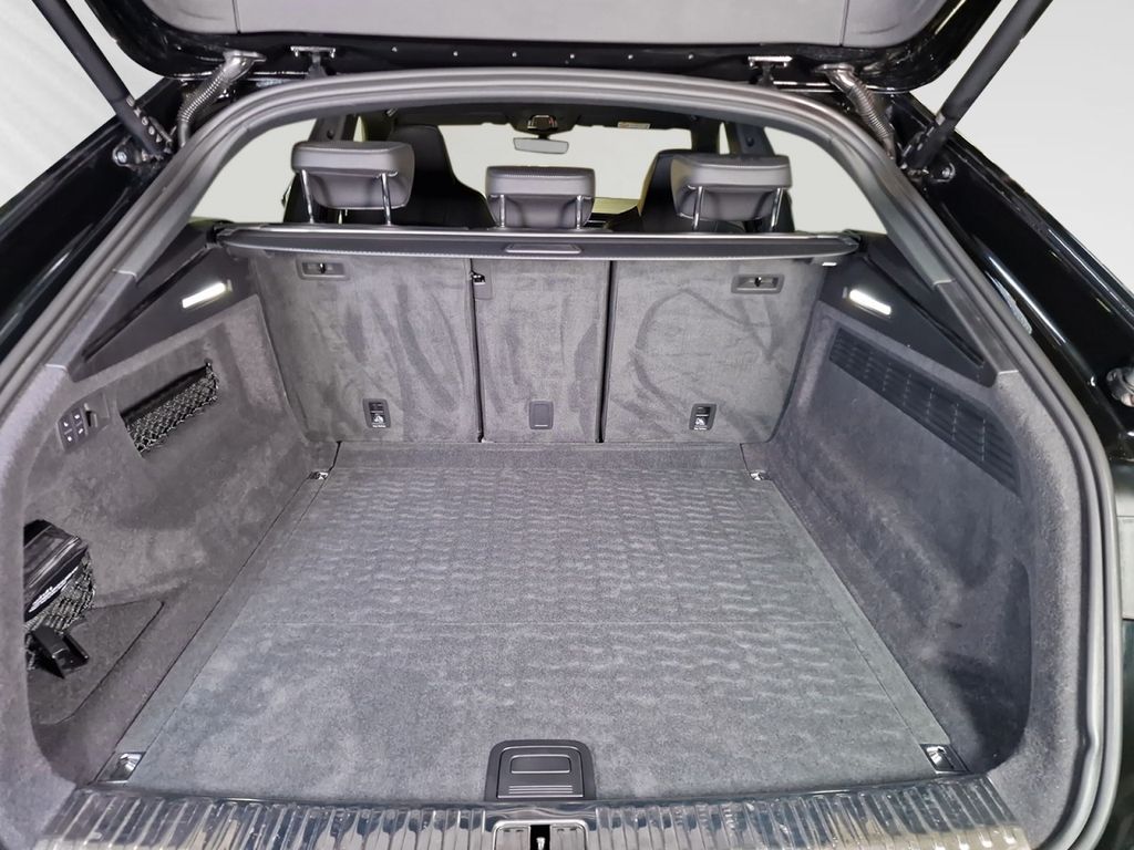 Audi RSQ8 2023