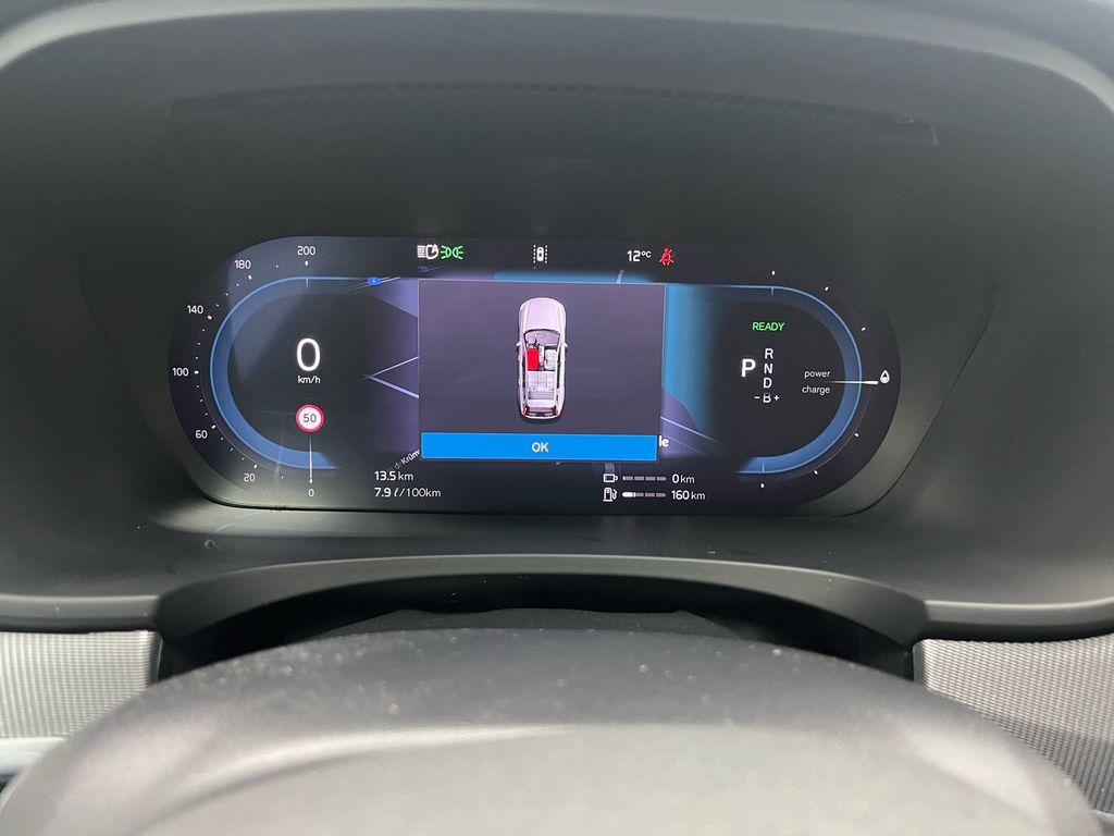 Volvo V90 2024