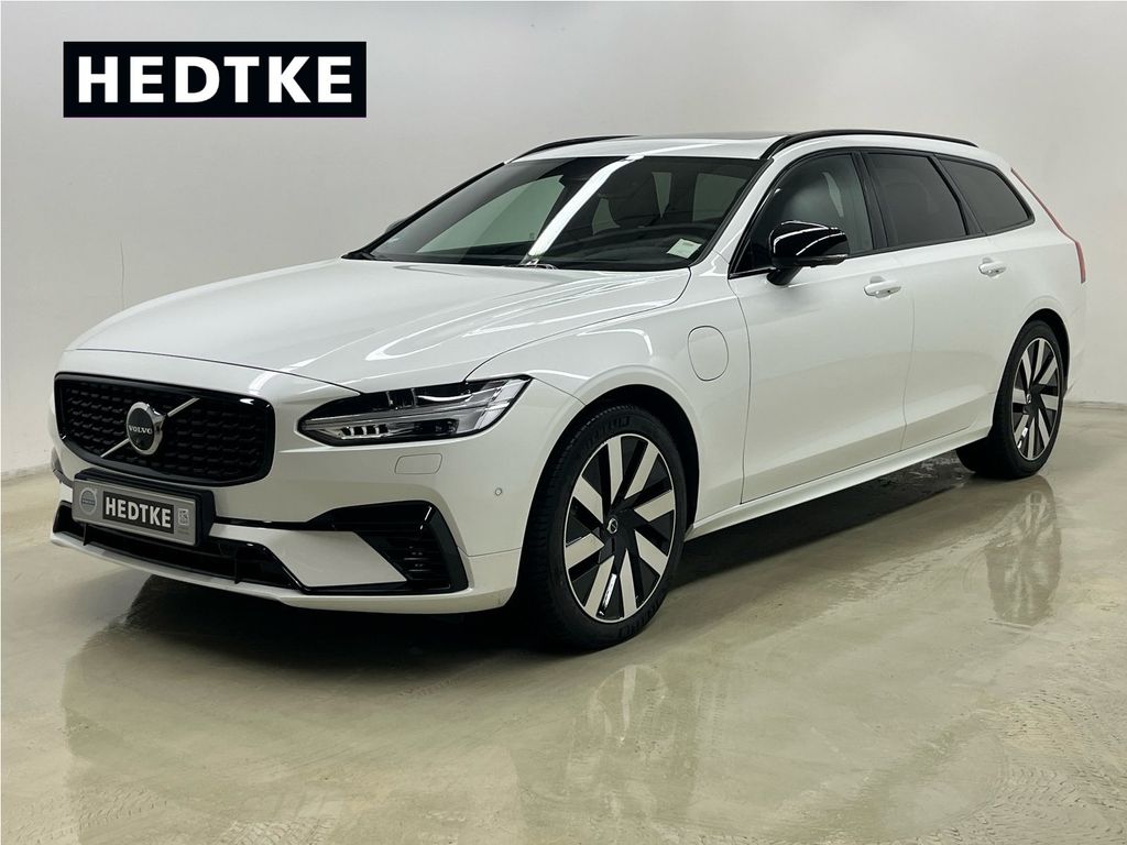 Volvo V90 2024