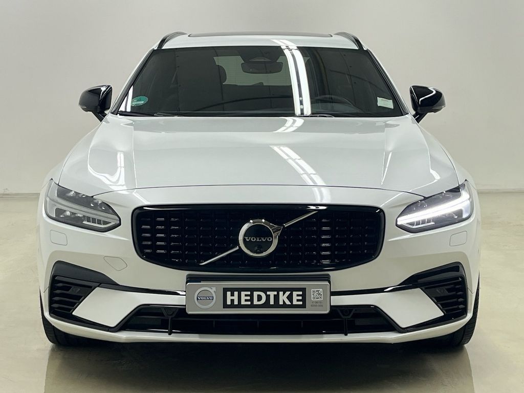 Volvo V90 2024