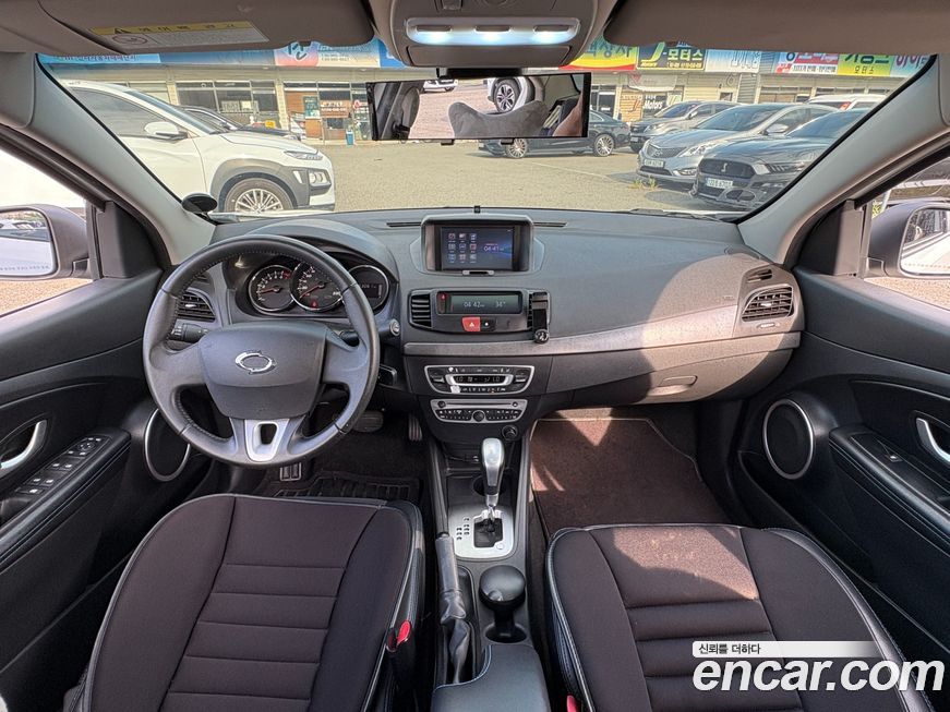 Renault-KoreaSamsung SM3 2012