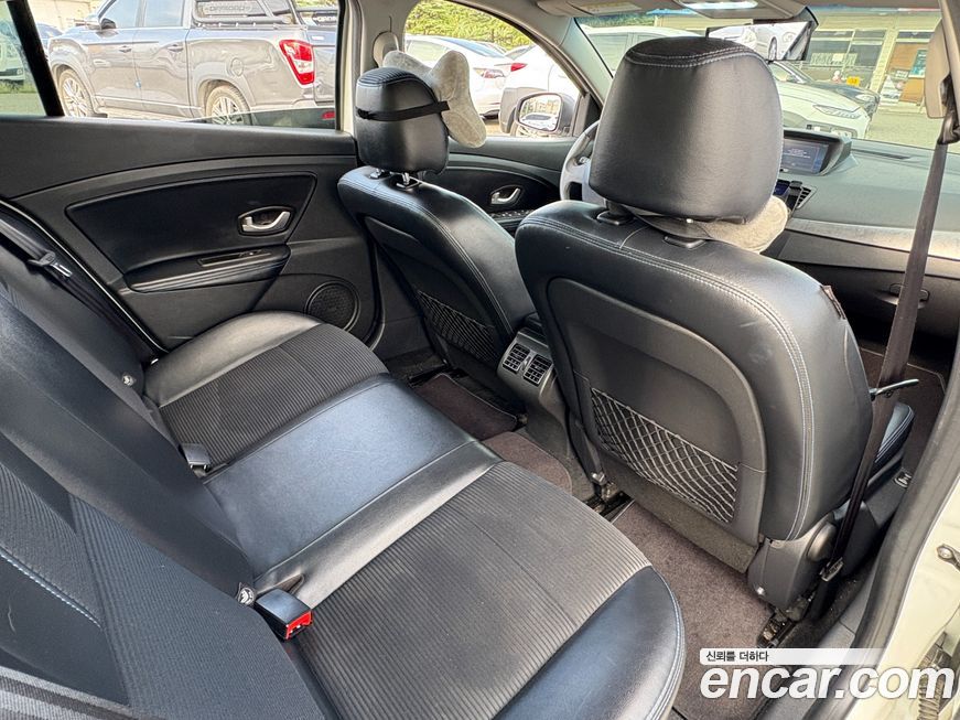 Renault-KoreaSamsung SM3 2012