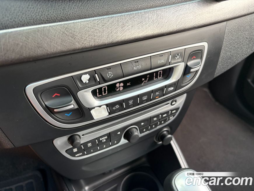 Renault-KoreaSamsung SM3 2012