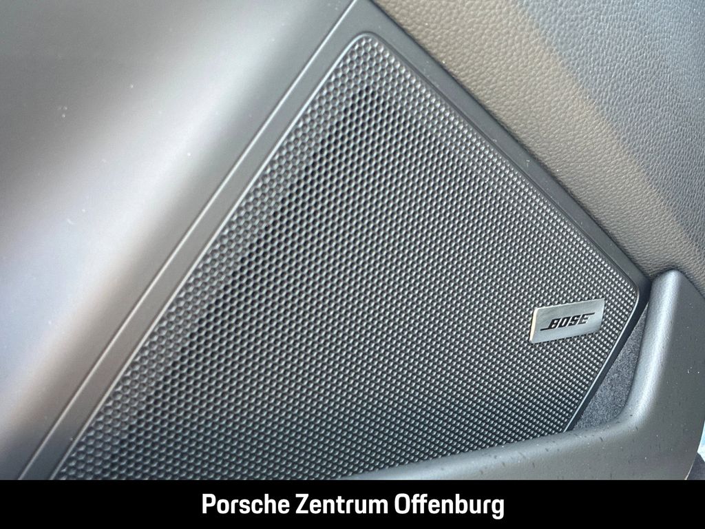 Porsche 992 2025
