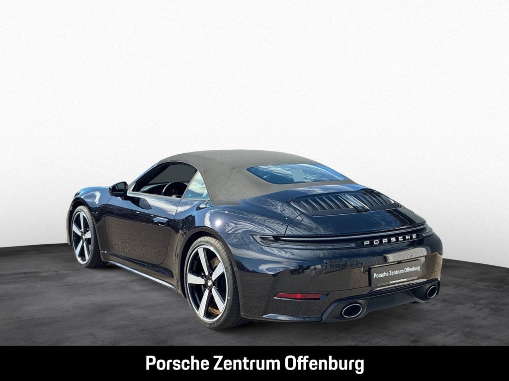 Porsche 992 2025