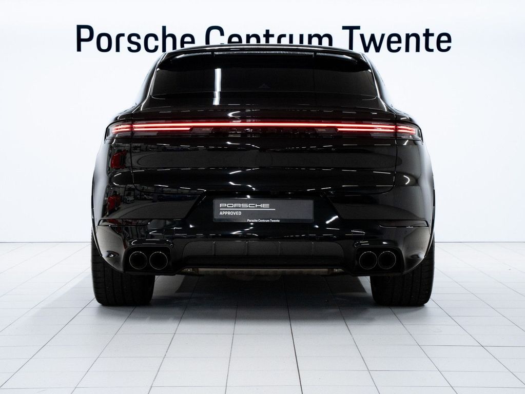 Porsche Cayenne 2025
