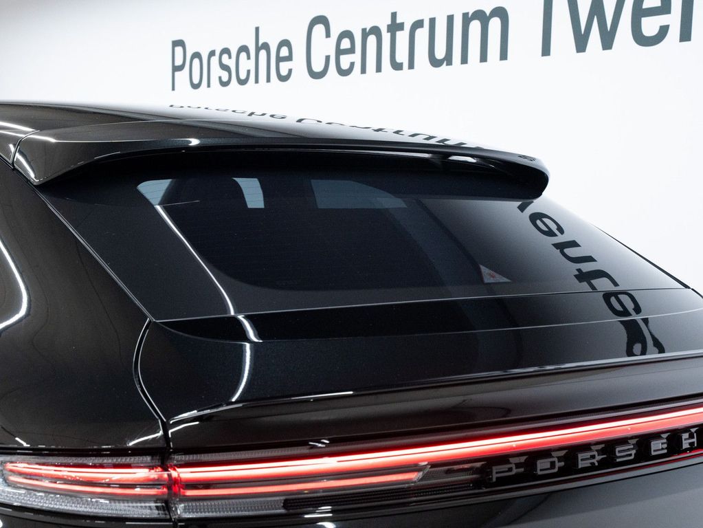 Porsche Cayenne 2025