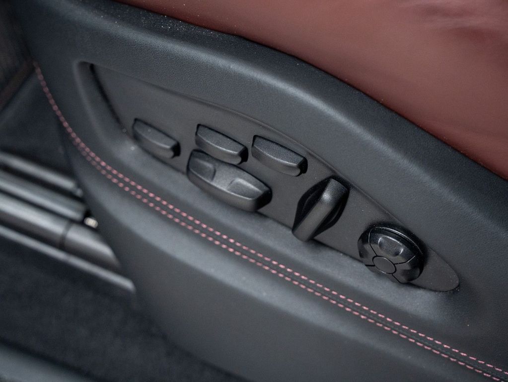 Porsche Cayenne 2025