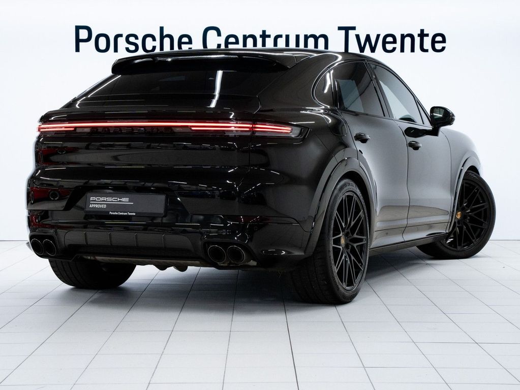 Porsche Cayenne 2025