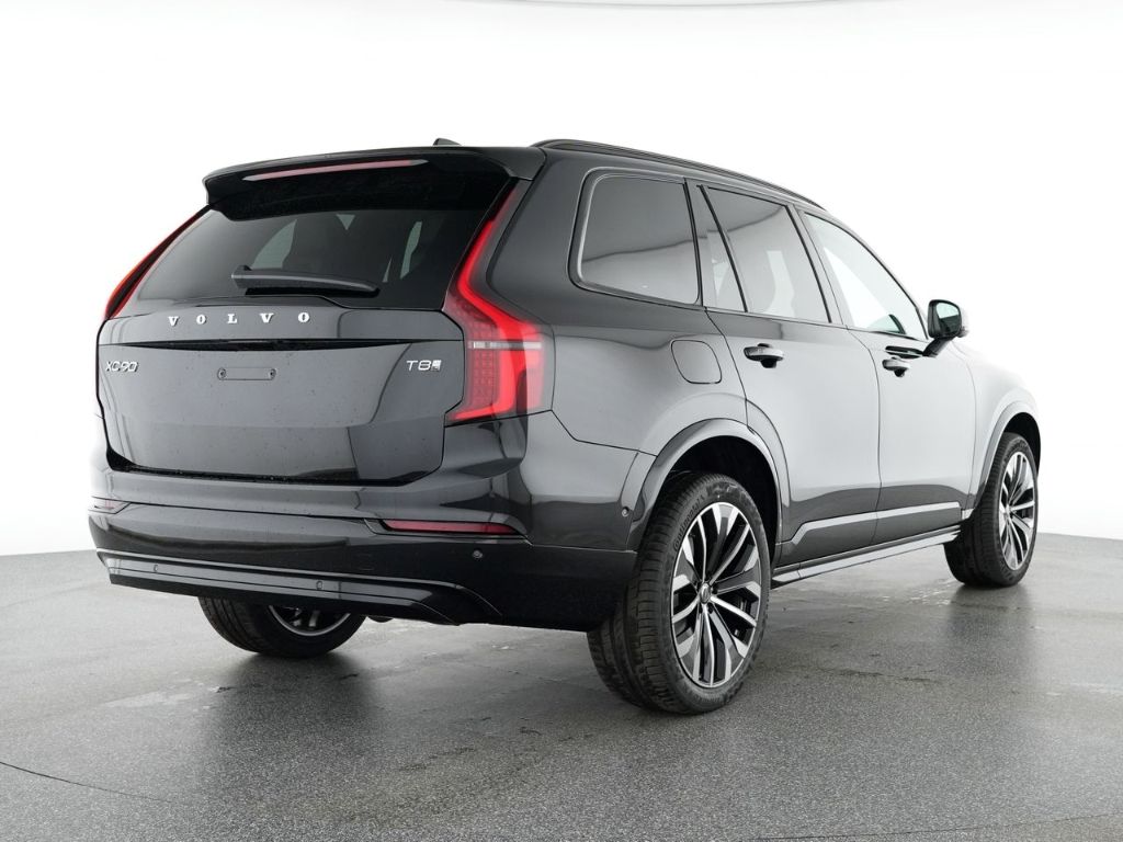 Volvo XC90 2025