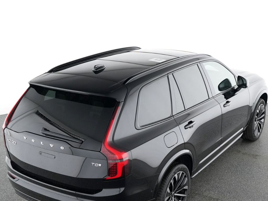 Volvo XC90 2025