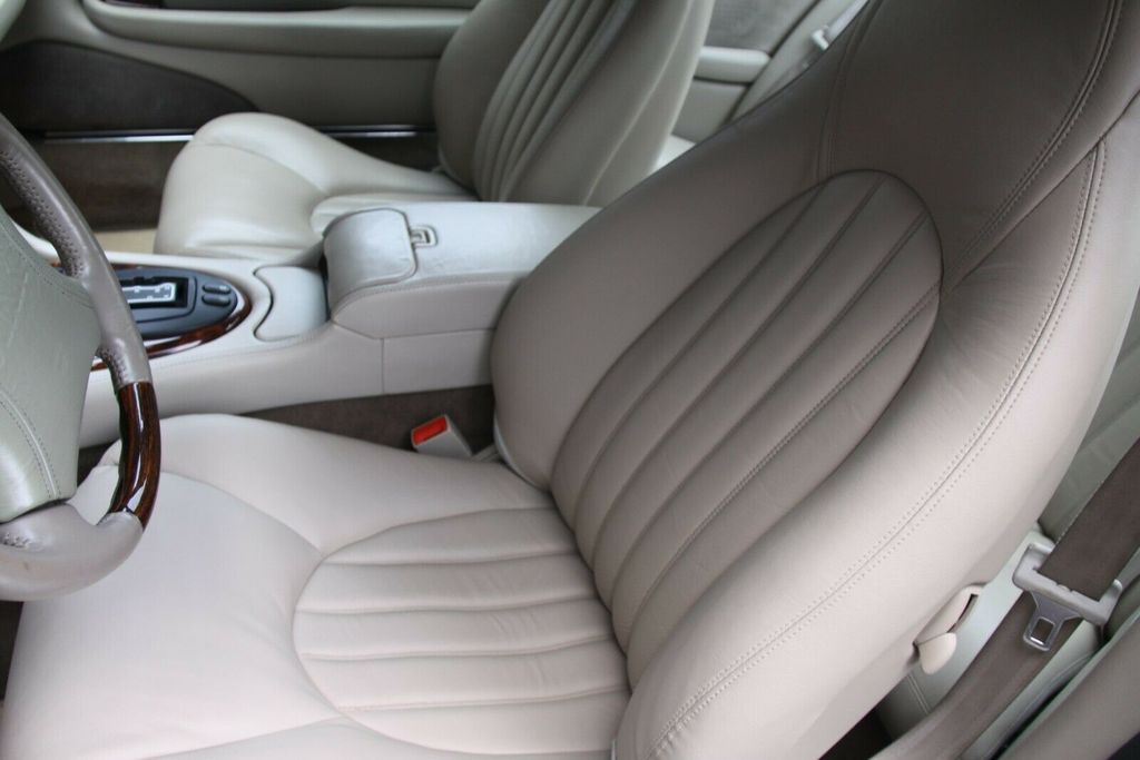 Jaguar XKR 1999