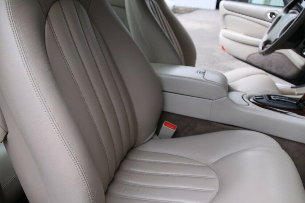 Jaguar XKR 1999