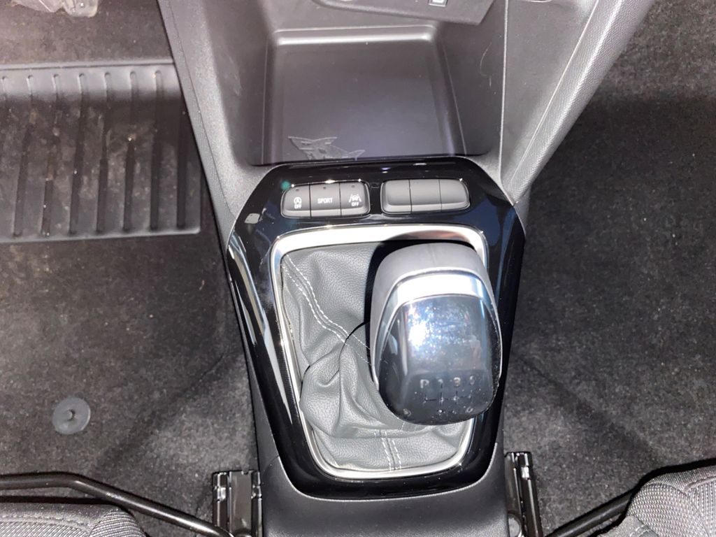 Opel Corsa 2025