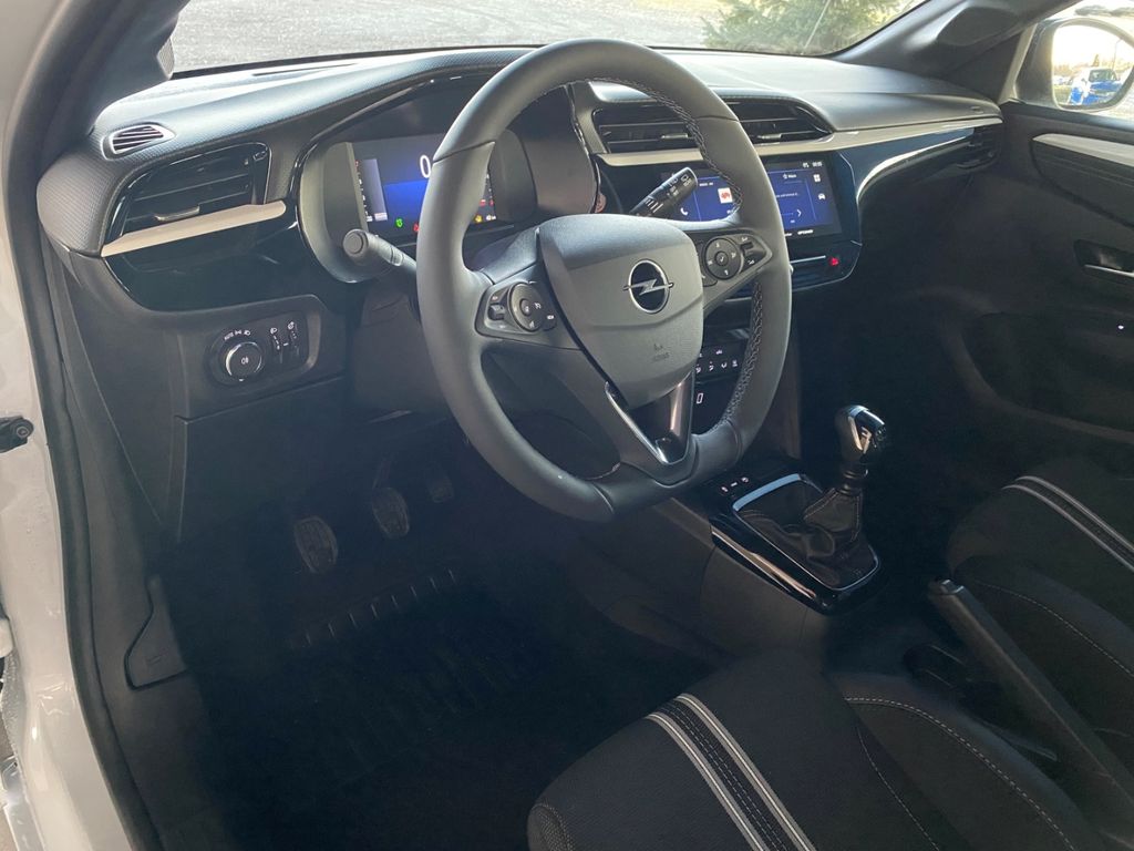 Opel Corsa 2025