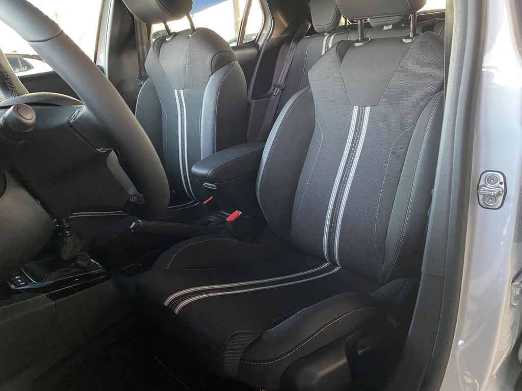 Opel Corsa 2025