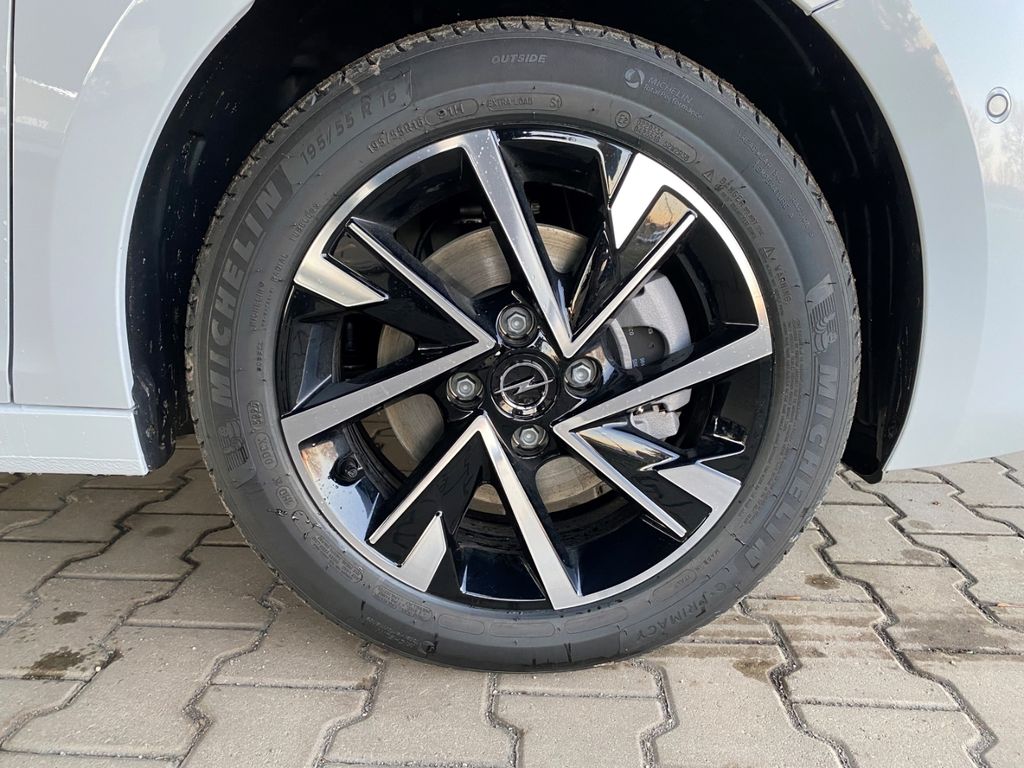 Opel Corsa 2025