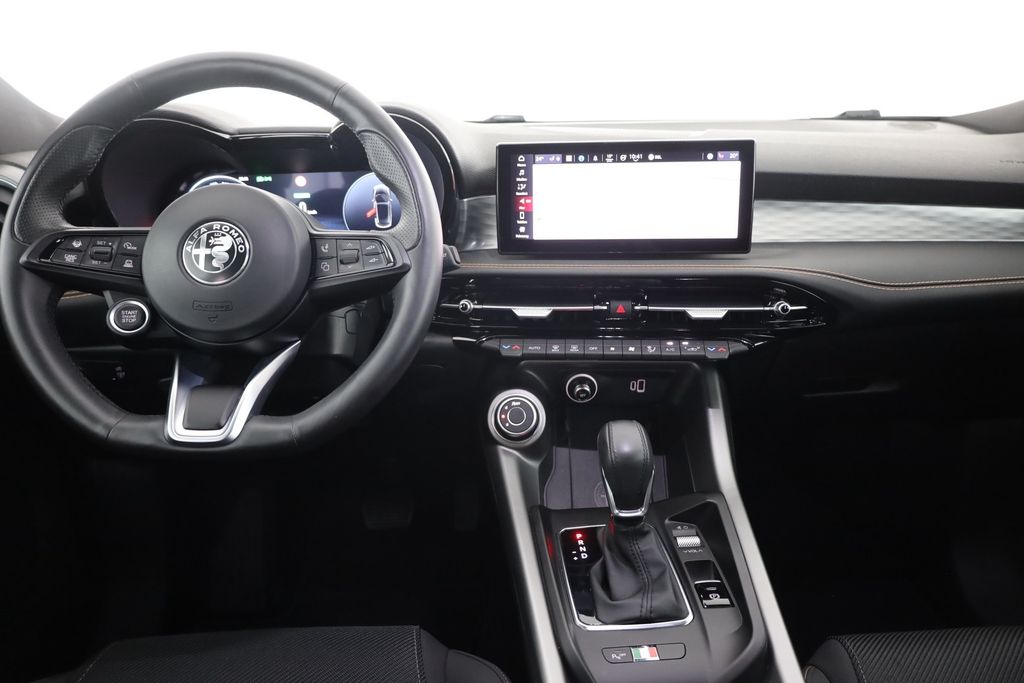 Alfa Romeo Tonale 2024