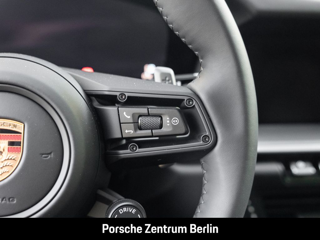 Porsche 992 2025