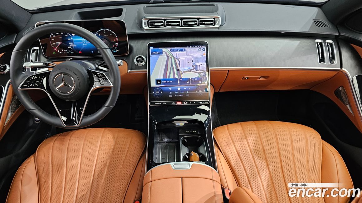 Mercedes-Benz S-Class 2025