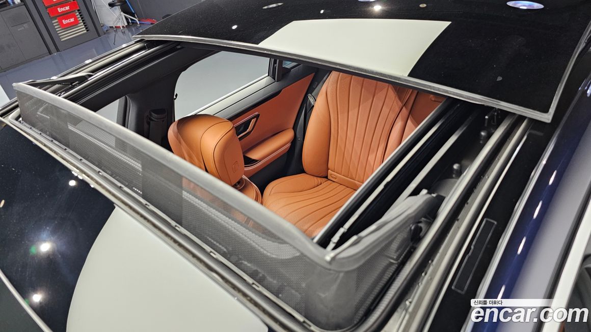 Mercedes-Benz S-Class 2025