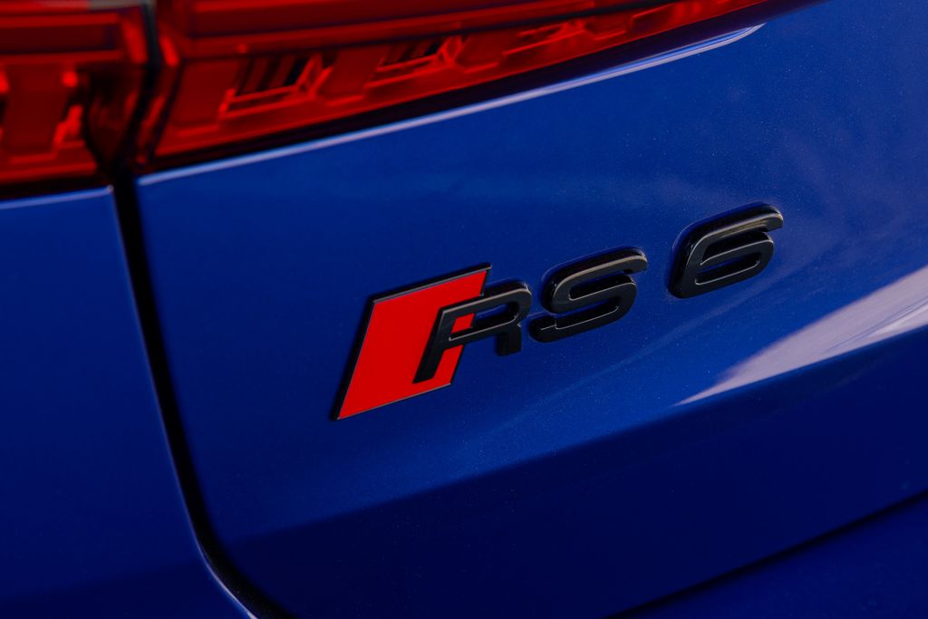 Audi RS6 2024