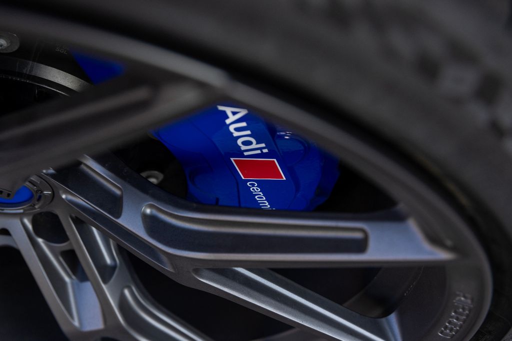 Audi RS6 2024